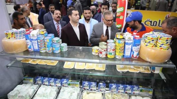 محافظ كفر الشيخ خلال