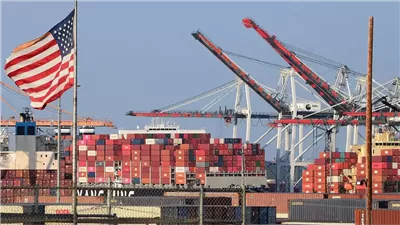 ارتفاع عجز الميزان التجاري الأمريكي إلى 90.3 مليار دولار خلال نوفمبر