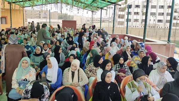 قوافل تعليمية مجانية