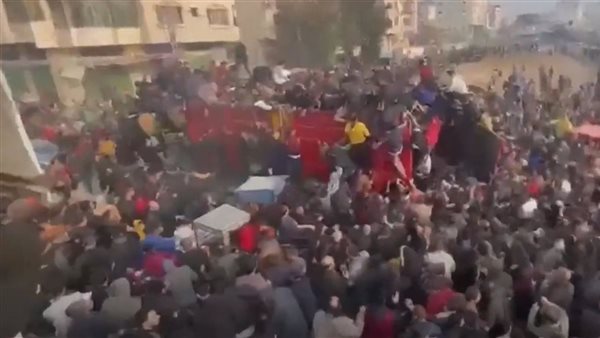 تدافع كبير على المساعدات