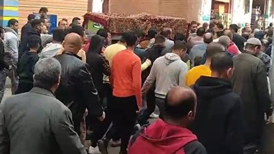 تشييع جثامين 4 ضحايا حادث تصادم بالطريق الصحراوي الشرقي ببني سويف 