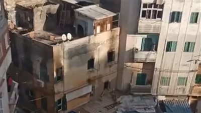 انهيار أجزاء من عقار في رأس التين بالإسكندرية.. وإخلاؤه من السكان حتى فحصه