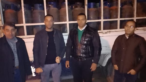 ضبط أسطوانات غاز