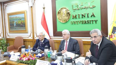 وزير التعليم العالي يرأس اجتماع الأعلى للجامعات ويطلق مسابقة أفضل جامعة صديقة للبيئة