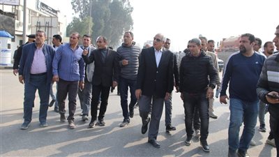 محافظ الجيزة يتابع أعمال التطوير الجارية بمحيط المنطقة الأثرية والمتحف الكبير