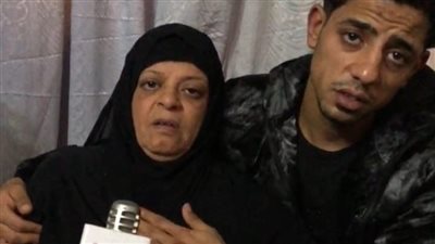 والدة شاب لقي مصرعه على يد اثنين بشبرا الخيمة: قالي جهزيلي لبس رأس السنة ومات| بث مباشر