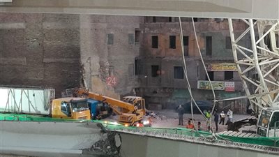 جهات التحقيق تعاين موقع حادث محور الفريق كمال عامر ببولاق الدكرور |صور