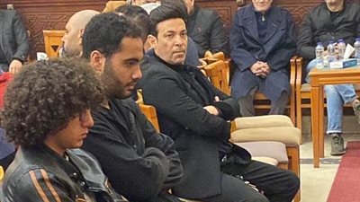 سعد الصغير وعصام كاريكا أبرز الحضور في عزاء والدة الموزع أحمد عادل | بث مباشر