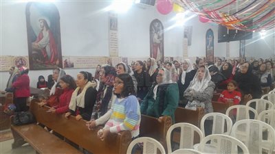 5 صور ترصد احتفالات أقباط قنا بليلة رأس السنة 