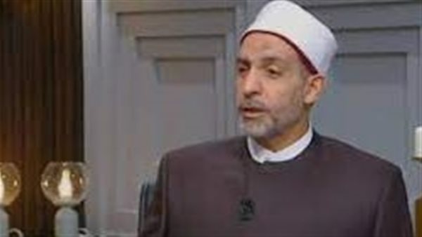  الدكتور علي فخر