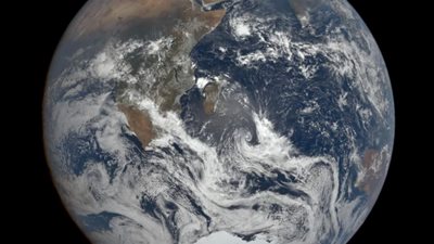 بالتزامن مع فصل الشتاء.. الأرض تصل لأقرب مسافة من الشمس غدًا