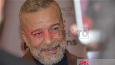 شريف منير وأمينة شلباية أبرز الحضور في العرض الخاص لفيلم ليه تعيشها لوحدك