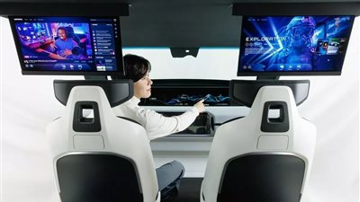 LG تقدم شاشات السيارات القابلة للطي في معرض CES