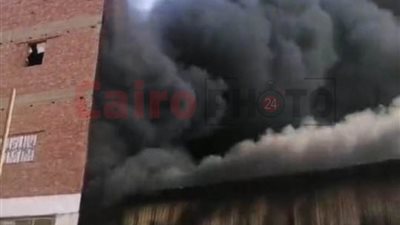 حريق في مصنع أخشاب بالتجمع الخامس