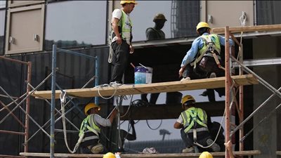 CSCEC الصينية: اكتمال منطقة الأبراج المركزية بالعاصمة.. وبدء تركيب الواجهات الخارجية