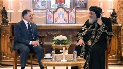 وزير الداخلية يزور البابا تواضروس الثاني لتهنئته بمناسبة عيد الميلاد المجيد