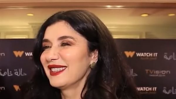 الفنانة غادة عادل