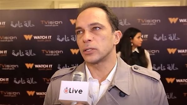 الفنان أحمد طارق