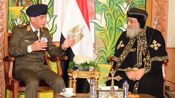 وزير الدفاع والإنتاج