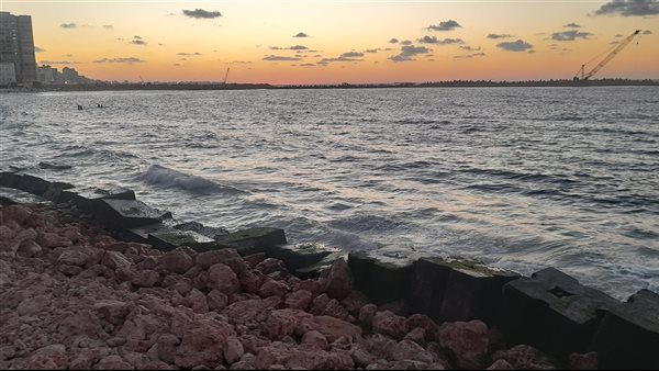 مشروعات حماية السواحل