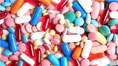 ماذا يحدث للجسم عند تناول الفيتامينات منتهية الصلاحية؟