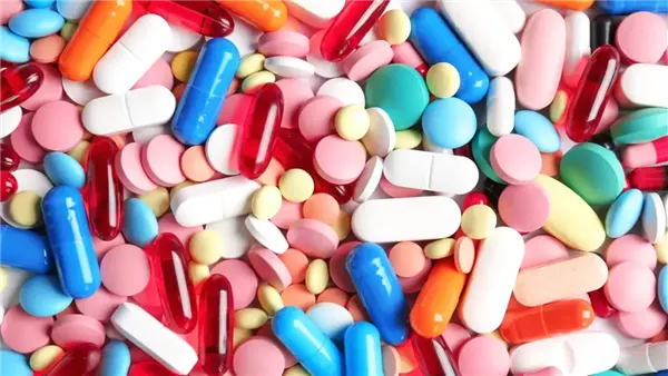 الفيتامينات 