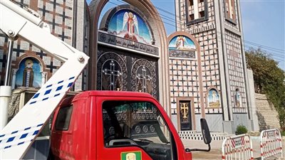 محافظ سوهاج: رفع درجة الاستعداد وحملات نظافة مكثفة بمحيط الكنائس والأديرة |صور