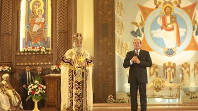 السيسي عن البابا تواضروس: له مواقف لا يصنعها إلا رجال مخلصون يحبون بلادهم ويحرصون عليها