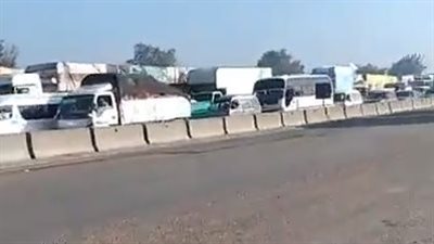 فتح الطريق الإقليمي بالمنوفية أمام السيارات بعد غلقه بسبب الشبورة الكثيفة | بث مباشر