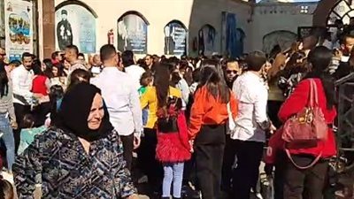 أقباط الغردقة يحتفلون بـ عيد الميلاد المجيد في كاتدرائية الأنبا شنودة | بث مباشر