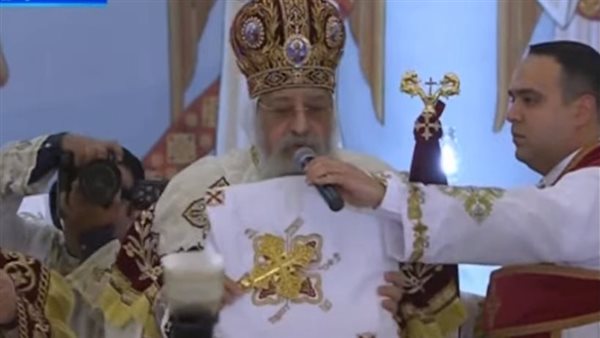 البا تواضروس خلال