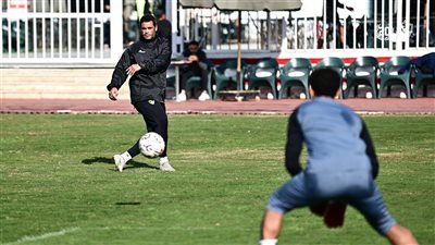 عبد المنصف: تصريحات ميسي عن رونالدو ردت اعتباري.. وشوبير يستحق الاستمرار أساسيا مع الأهلي