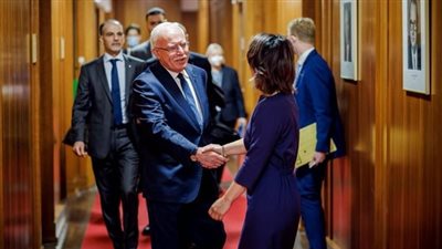 وزيرة خارجية ألمانيا تبحث مع نظيرها الفلسطيني تطورات حرب غزة اليوم