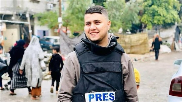 الشهيد الصحفي مصطفى