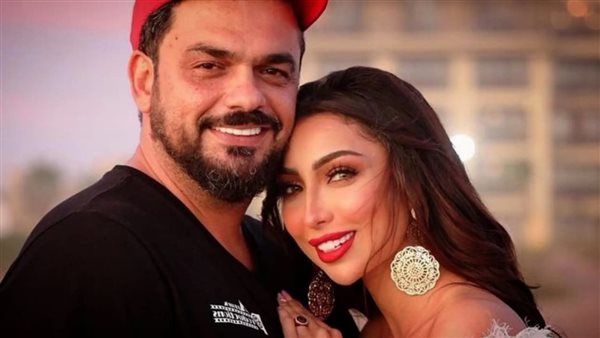 محمد ترك رفقة طليقته