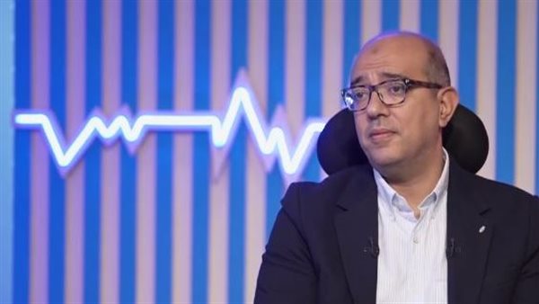 الدكتور أيمن منصور