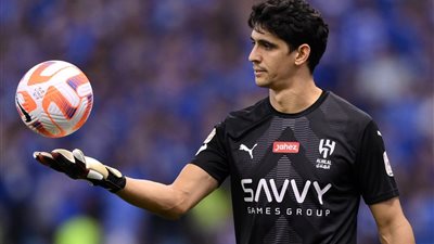 استبعاد ياسين بونو من قائمة الهلال السعودي لمواجهة اتحاد جدة بدوري أبطال آسيا