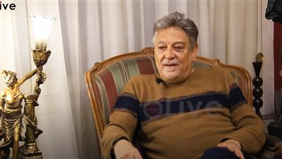 عماد رشاد عن بدايته: مفكرتش في المستقبل.. وكنت بقبض بالدولار وبضيع فلوسي على اللبس