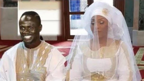 ساديو ماني وعائشه