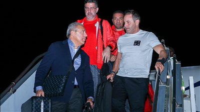 لقطات من وصول بعثة منتخب مصر إلى كوت ديفوار | صور