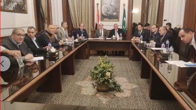 رسميًا.. الوفد يقرر زيادة رواتب الصحفيين والعاملين 800 جنيه تصرف خلال أيام