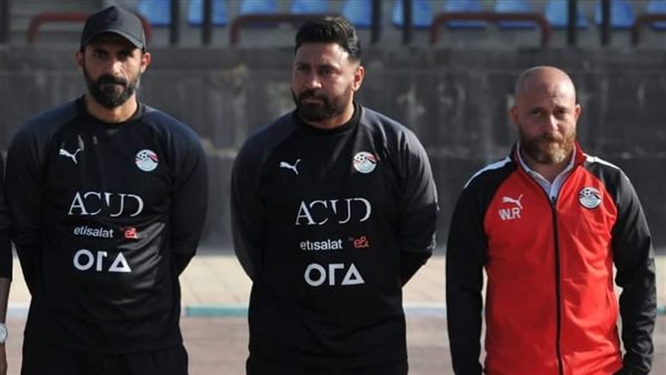 الجهاز الفني لمنتخب