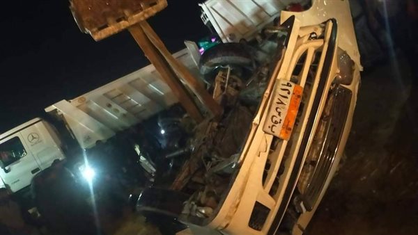 انقلاب ميكروباص بالطريق