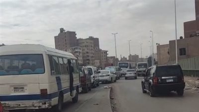 بسبب أعمال إنشائية بكوبري البراجيل.. تكدس مروري أعلى الطريق الدائري | بث مباشر 