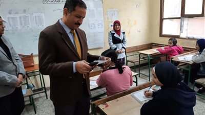 %98.7 نسبة حضور طلاب أولى ثانوي لأداء امتحان العربي بالجيزة 