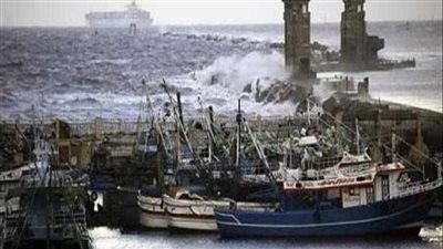 إغلاق ميناء العريش البحري بسبب سوء الأحوال الجوية | بث مباشر