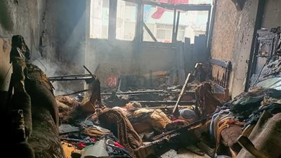 دون خسائر بالأرواح.. النيران تلتهم وحدة سكنية ببورسعيد| صور