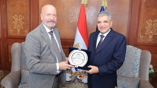 الفريق أسامة ربيع