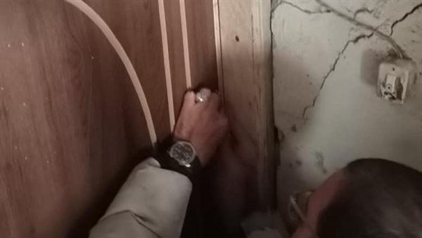 غلق وتشميع شقة سكنية