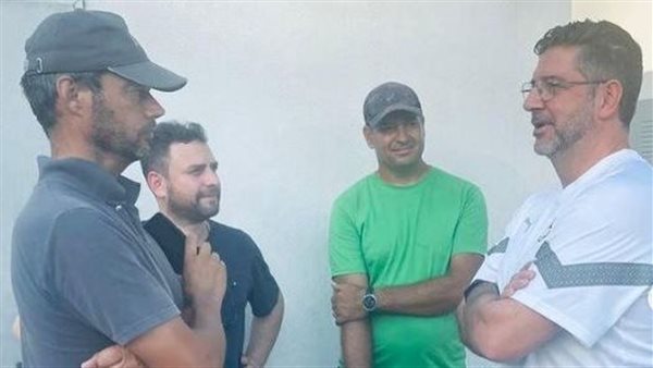 فيتوريا مع بعض البرتغاليين